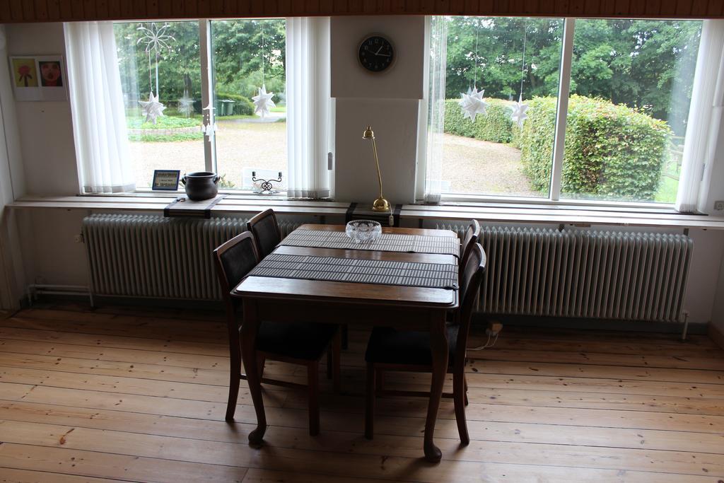 Sir Gamle Skole Holstebro Apartamento Exterior foto